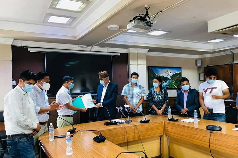 प्रमाणपत्र धितो