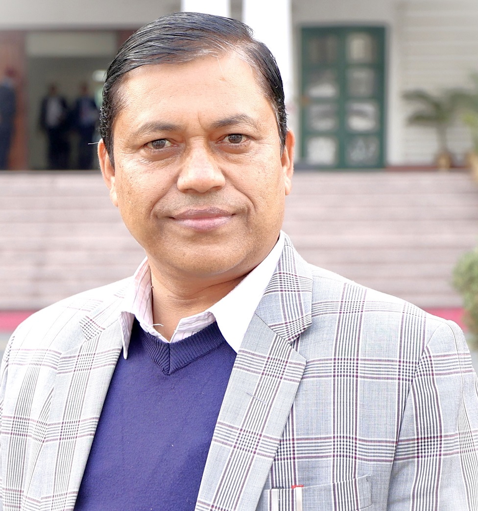 -डा शैलेन्द्र गिरी