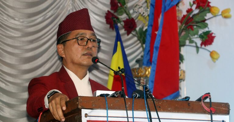 किन चर्कियो राप्रपाभित्र विवाद ?