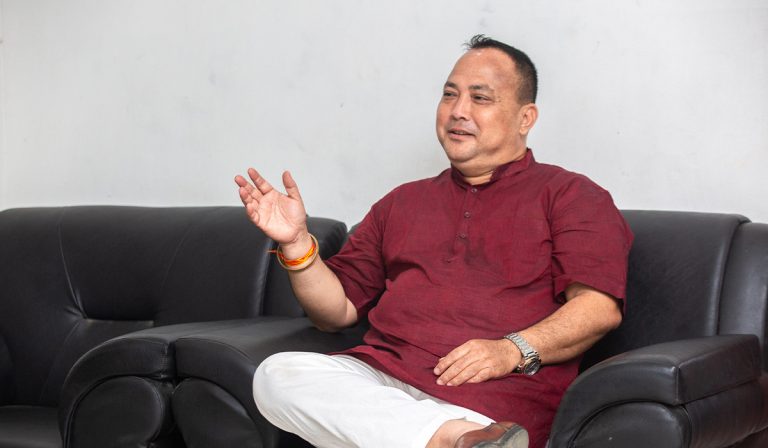 वीरगन्ज महानगरका मेयर सिंहलाई पक्राउ गर्न अदालतको अनुमति, मेयरको फोन अफ