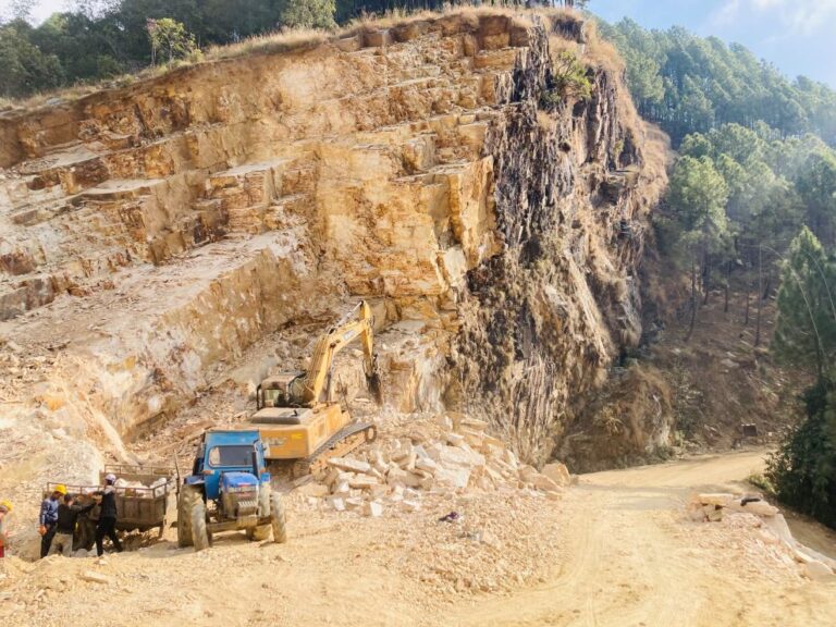 बजेट कार्यान्वयन फितलो, असारमै सबै खर्च सक्ने पुरानै प्रवृत्ति