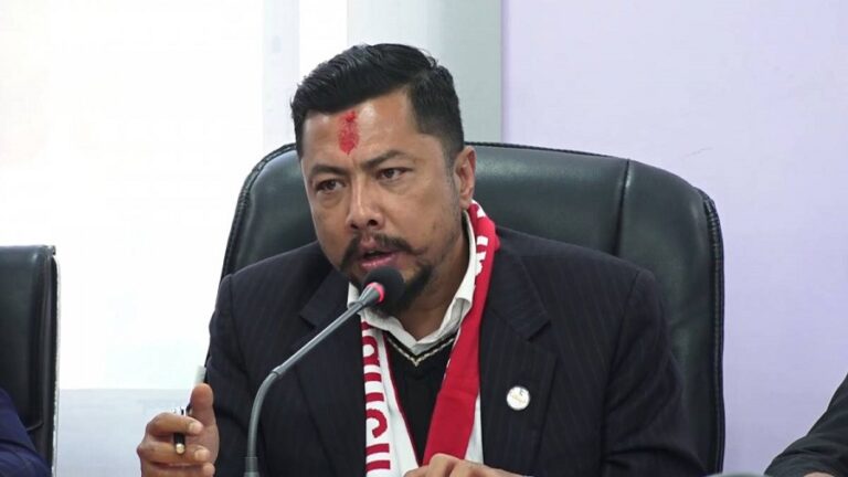 ऊर्जामन्त्री श्रेष्ठद्वारा जलविद्युत् आयोजना र गलेश्वर पहिरो क्षेत्रको निरीक्षण