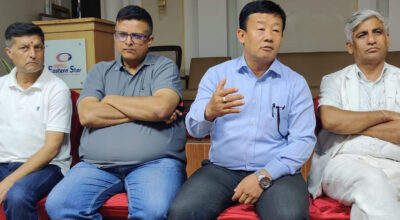 नेतृत्वमाथि दबाब बढाउने कांग्रेस इतर समूहको रणनिति : भाेलि बिराटनगरमा भेला गर्दै