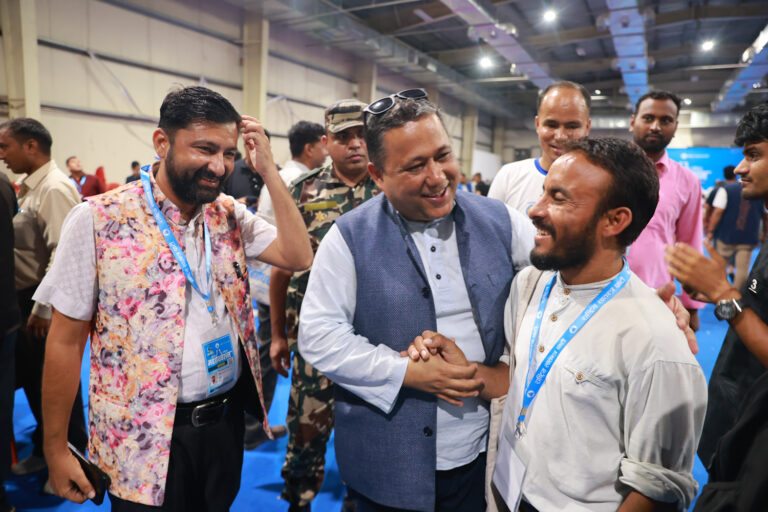 रास्वपा महामन्त्रीको दौडबाट किन पछि हटे शिशिर खनाल ?