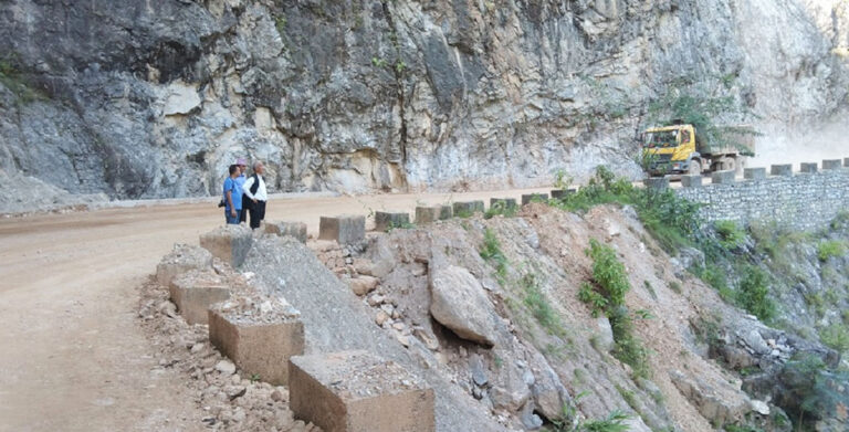 अरनिको राजमार्ग १५ दिन राति बन्द गरिने