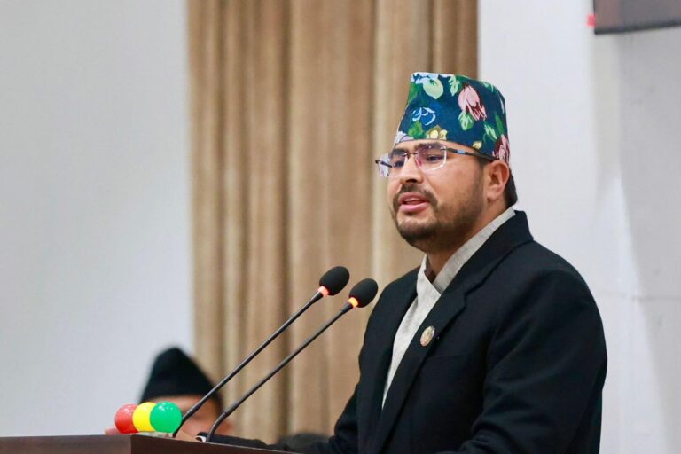 करका दर हेरफेरको गोप्य सूचना चुहाउने अर्थमन्त्रीमाथि छानबिन हुनुपर्छ : ज्ञानेन्द्र शाही