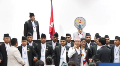 सभामुखको आदेश अटेर गर्दै श्रम संस्कृति पार्टीका सांसदले गरे वेल घेराउ