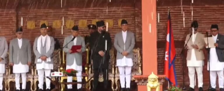 सुधन गुरुङ र महावीर पुनले लिए मन्त्री पदको शपथ