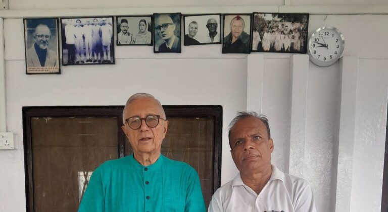 वरिष्ठ नेता डा कोइरालासँग महामन्त्री गुरुराजको कोइराला निवासमा भेट, के भयो कुराकानी ?