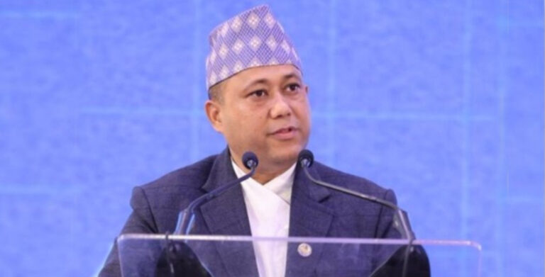 रवि फर्किएपछि परराष्ट्रमन्त्री खनाल भारत जाने