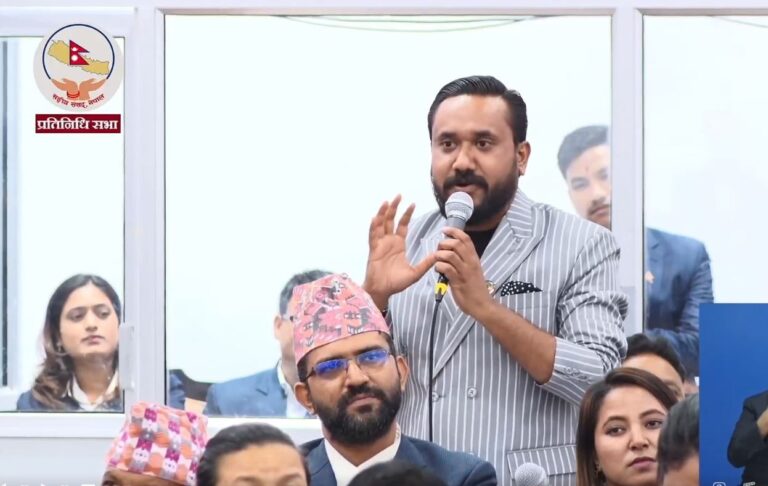संसदमा खगेन्द्रको गर्जन : कसैको खुट्टामा तेल लगाएर आएको होइन, नेल लगाएर आएको हुँ