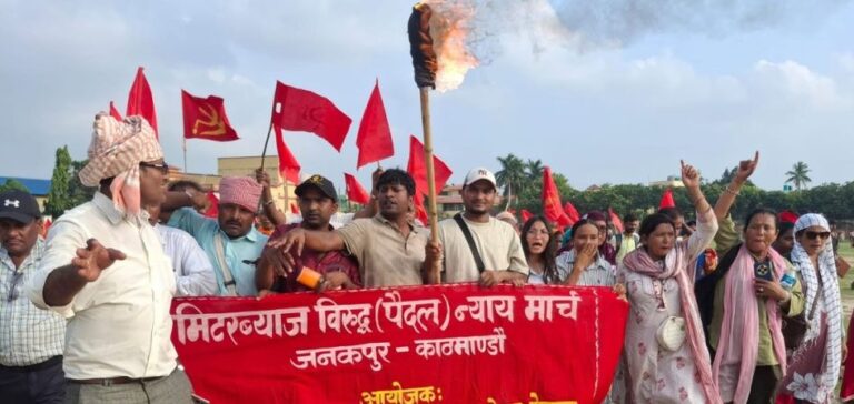 बालेनले ‘काठमाडौं आउन पर्दैन’ भनेकै ठाउँबाट मिटरब्याज पीडितको पैदल मार्च सुरु