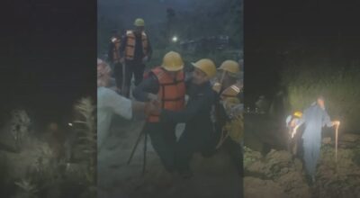 पहिरो खसेपछि बाजुराका १३ घरपरिवारलाई सुरक्षित स्थानमा सारियो