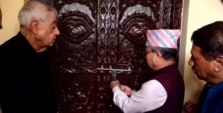 कांग्रेसको असन्तुष्ट समूहले खोल्यो आफ्नै  कार्यालय