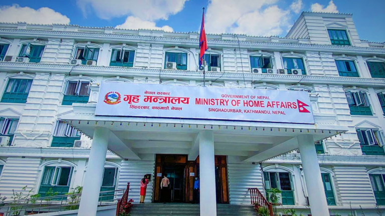 एकैपटक ४२ उपसचिवको सरुवा